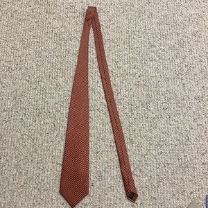 Red and yellow pattern tie